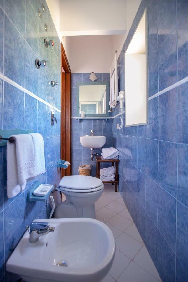 Camere Di Ulisse Ериче Екстериор снимка